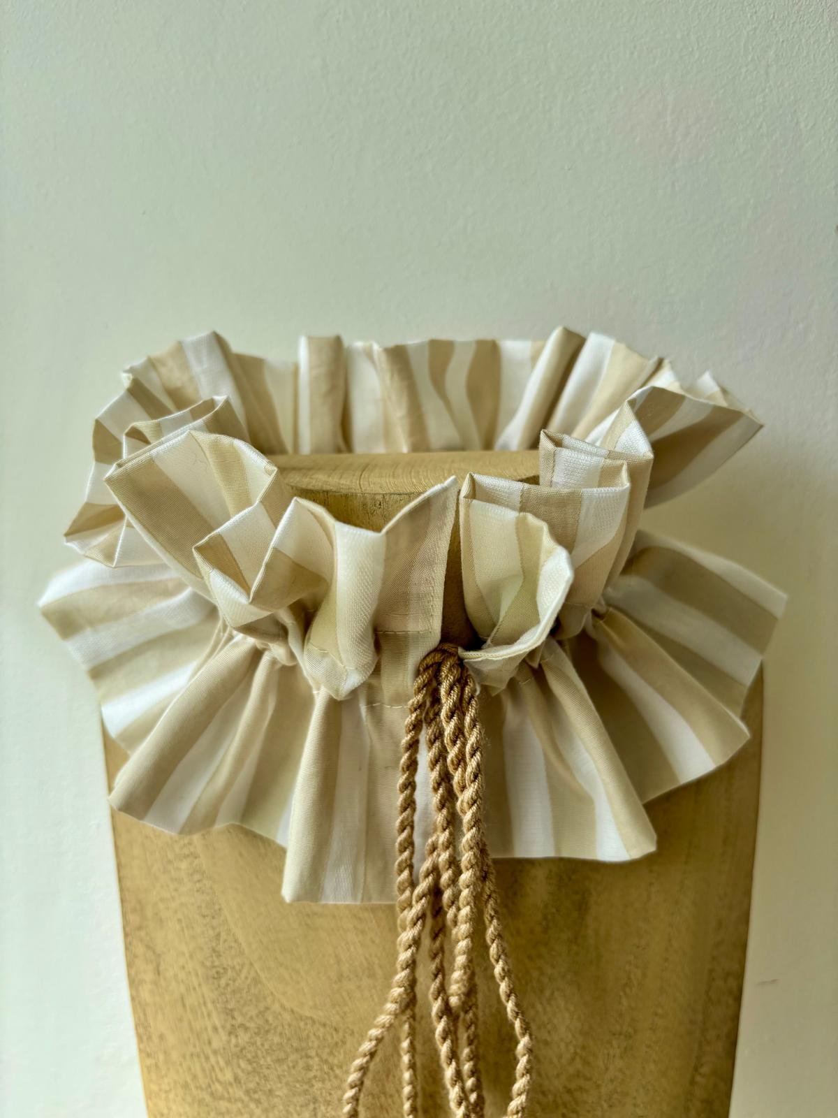 Cervantina Mini Beige